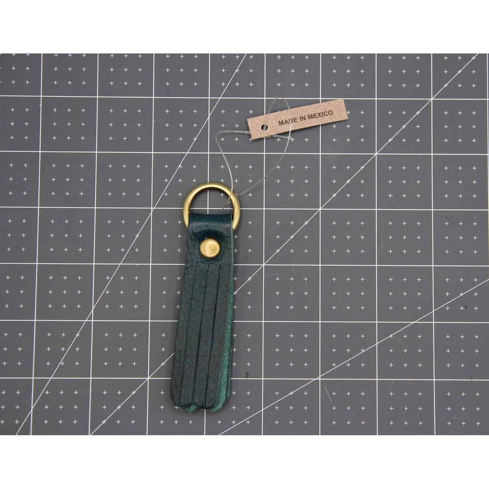 Handmade Green Pebbled Leather Fringe Keychain Fob D-Ring Portland Leather NEW